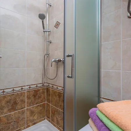 Apartment By The Sea Njivice, Krk - 5295