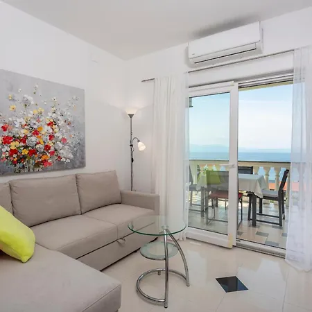 By The Sea Njivice, Krk - 5295 Apartment *