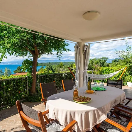 Apartment By The Sea Njivice, Krk - 5295 Njivice