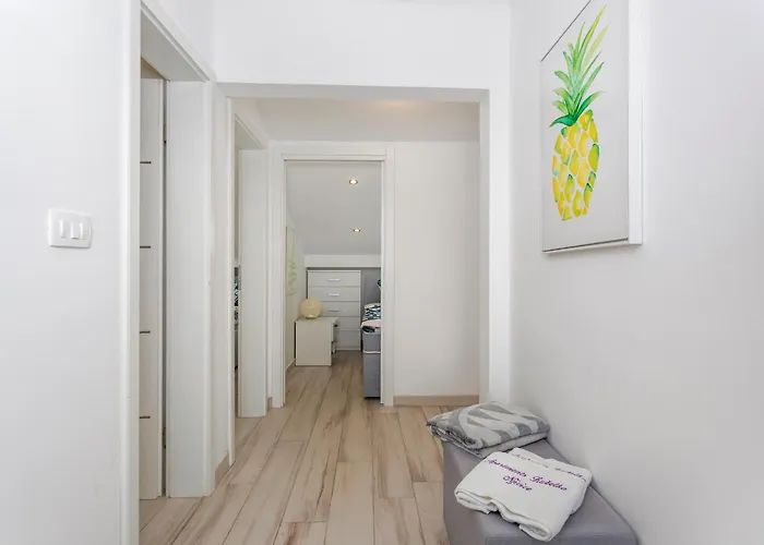 By The Sea - Krk - 5295 Njivice