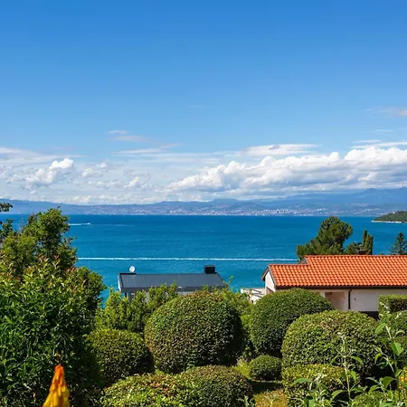 By The Sea - Krk - 5295 Apartment *